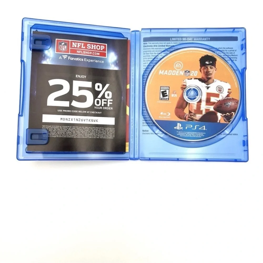 EA Sports PS4 Game Set - Blue Cases